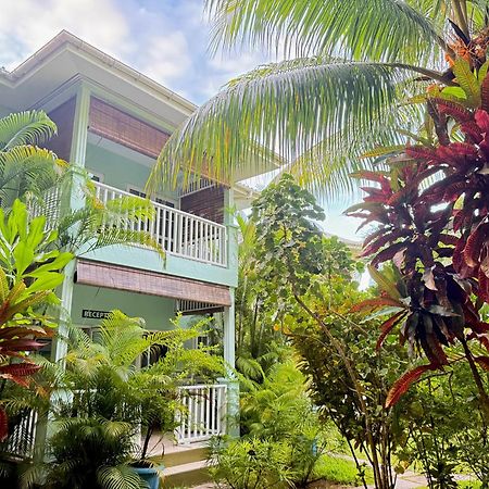Bord Mer Villa Beau Vallon  Bagian luar foto